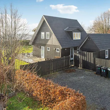 Gorgeous In With House Sea View *