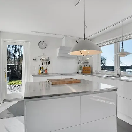 Gorgeous In With House Sea View